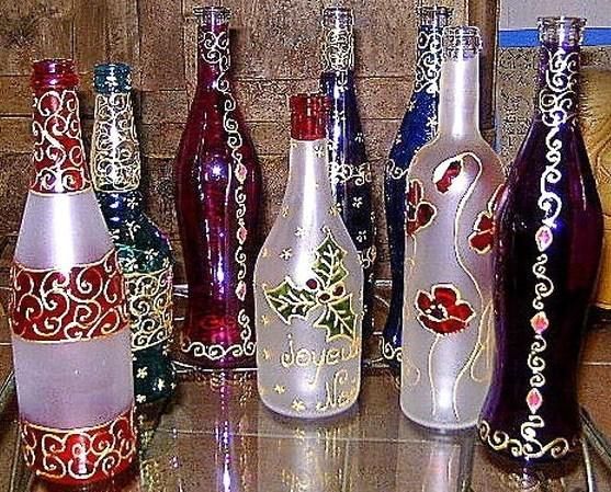 il s'agit de recycle les  bouteilles cassable déjà utiliser pour une transformation  et ensuite les utilisé comme des Abjects de décorations .pour plus hygiènes de  salubrité dans la ville